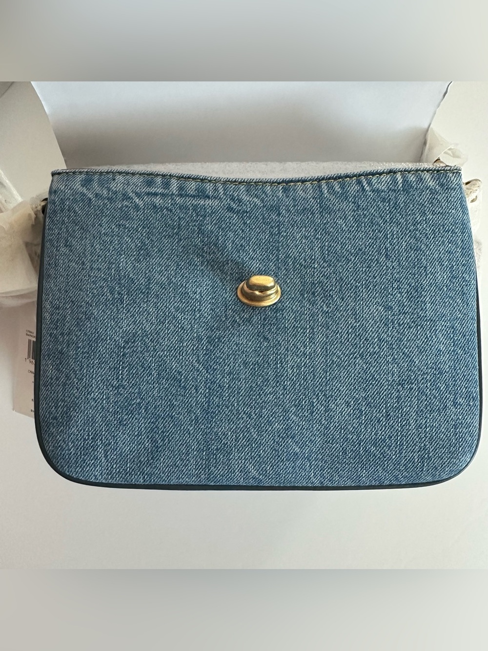 Authentic COACH Cassie 19 Crossbody in Indigo Denim CR662 | NWT - Picture 6 of 16